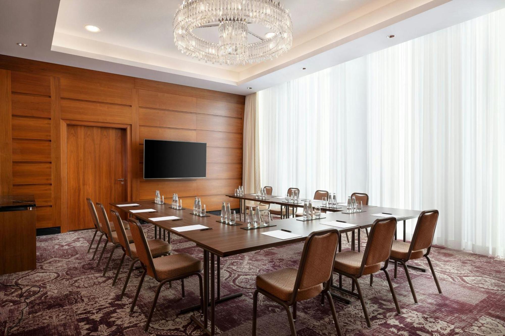Jumeirah Frankfurt Hotel